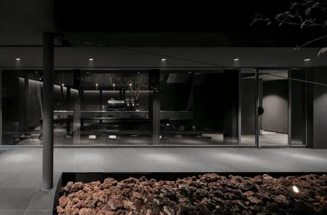 BIM Architecture | Flexible Geometry, Mysterious Like Dark Materials in the Universe: Juun. J Flagship Store/WGNB