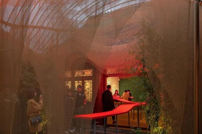 BIM Architecture | Modern Collision and Perception of Traditional Chinese Elements: Beijing Nestl é CAF É/RSAA/Zhuang Ziyu Studio