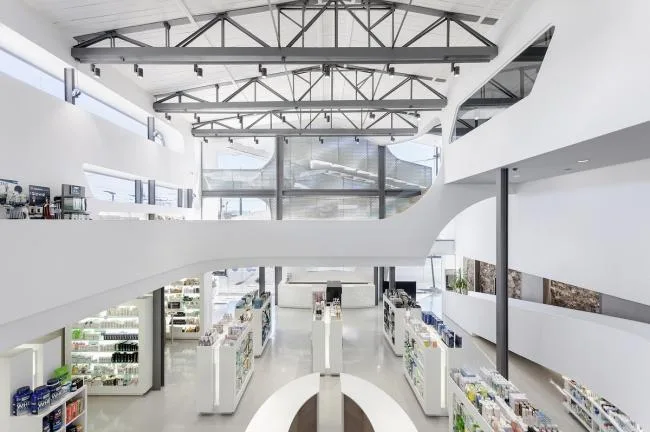 BIM Architecture | Song of Waves and White Sails: Mole Pharmacy/KLab Architecture