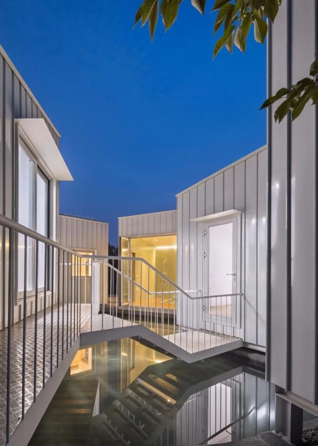 BIM Architecture | Beside the Blue Lake, Between the Jungle: Floating Cube Room by Younghan Chung Architects
