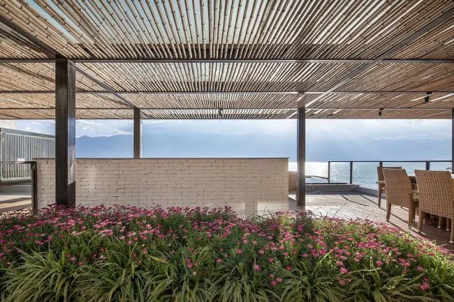 BIM Architecture | Sunset Glow Over Cang'er Lake: Notes on the Construction of the Slow House in Dali/IDO Yuanxiang Architecture+Chongqing Hexin Architectural Design Institute