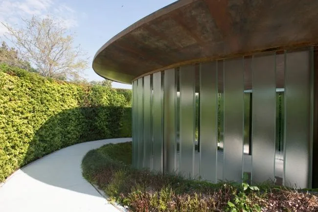 BIM architecture | Non religious private chapel, semi underground meditation space/BNKR