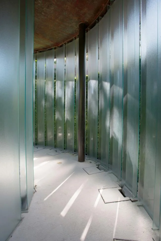 BIM architecture | Non religious private chapel, semi underground meditation space/BNKR