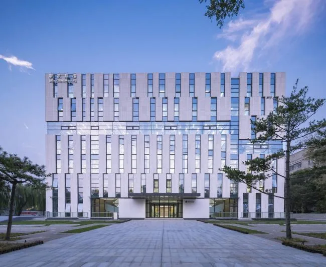 BIM Architecture | Tsinghua University Law School Library/KOKAISTUDIOS