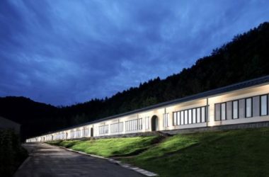 BIM Architecture: Designing a 100-Meter Cafeteria at the Foot of the Qinling Mountains by STUDIO QI-BIM WORLD