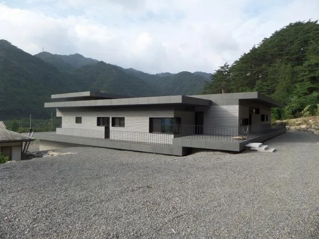 BIM Architecture | Natural Etiquette, Simple and Tranquil: Korean Linti Studio/YKH Associates