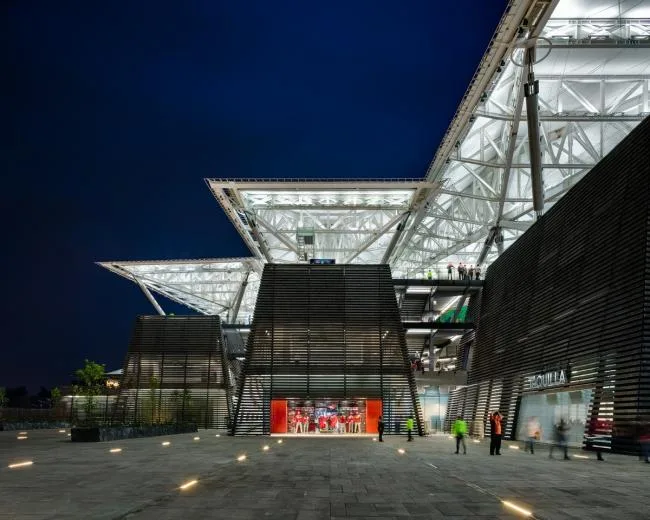 BIM architecture | like a penetrating trident: Alfredo Harp Hel ú Gymnasium/FGP Atelier, Taller ADG