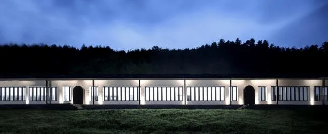 BIM Architecture | 100 meter cafeteria at the foot of Qinling Mountains/STUDIO QI