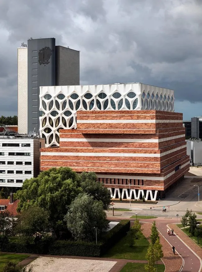 BIM Architecture | Netherlands National Biodiversity Institute: Naturalis/Neutelings Riedijk Architecture Firm
