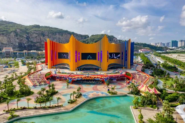 BIM Architecture | Zhuhai Chimelong Theater, echoing the circus architecture destroyed by the typhoon/Stufish Entertainment Architects