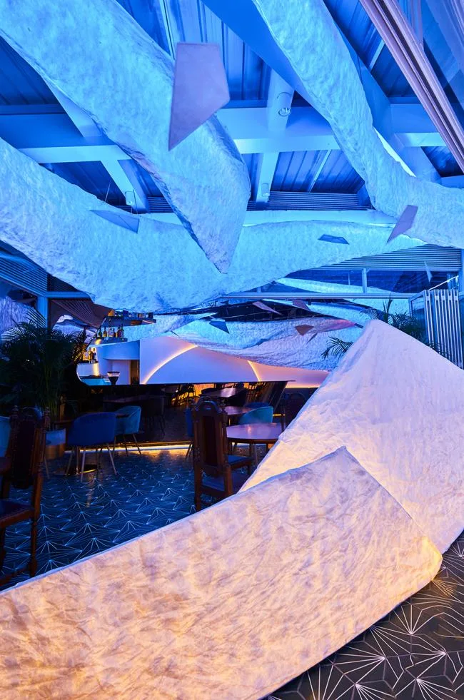 BIM Architecture | Cloud based Restaurant for Light and Shadow Activities/SODA Architects