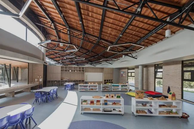 BIM Architecture | Montessori Kindergarten, Moonlight Box in Nature/Estudio Transversal