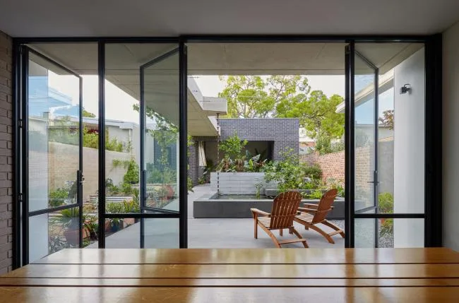 BIM Architecture | Poetic Living: RZB Room/Carrier and Postmus Architects