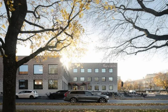 BIM Architecture | Preserving Occasional Memories - Tiunda Primary and Secondary School/C.F. M ø ller