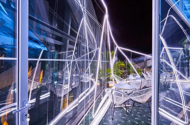 BIM Architecture | Cloud based Restaurant for Light and Shadow Activities/SODA Architects