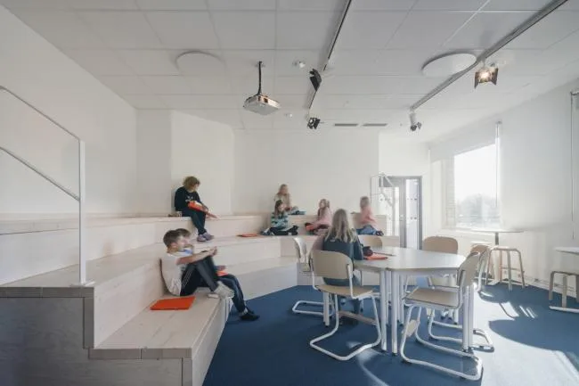 BIM Architecture | Preserving Occasional Memories - Tiunda Primary and Secondary School/C.F. M ø ller