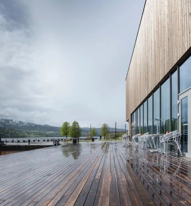 BIM Architecture | Proudly Standing, Guiding Light: The "Lighthouse Home" of Norwegian Shipyard/Børve Borchsenius Arkitekter