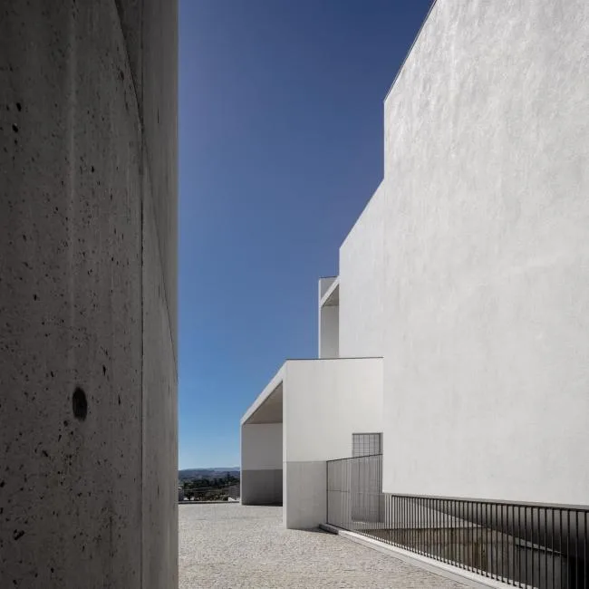 BIM Architecture | Sacred and Pure Energy Space: Legares Church/FCC Arquitectura