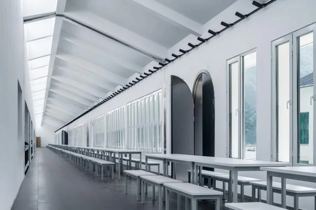 BIM Architecture | 100 meter cafeteria at the foot of Qinling Mountains/STUDIO QI