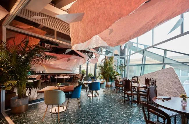 BIM Architecture | Cloud based Restaurant for Light and Shadow Activities/SODA Architects