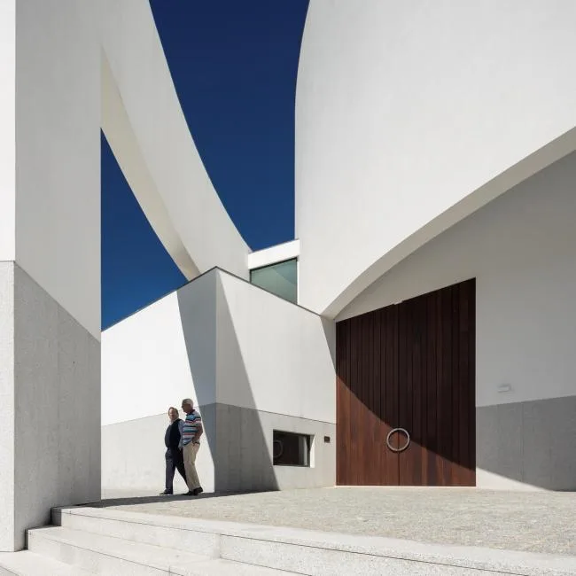 BIM Architecture | Sacred and Pure Energy Space: Legares Church/FCC Arquitectura