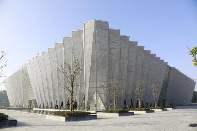BIM Architecture | Dynamic Folding and Extension Like a Stage Curtain: Bozhou Sports Center/Yuan Ye Architecture Studio