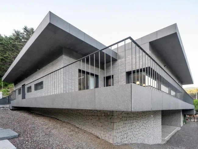 BIM Architecture | Natural Etiquette, Simple and Tranquil: Korean Linti Studio/YKH Associates