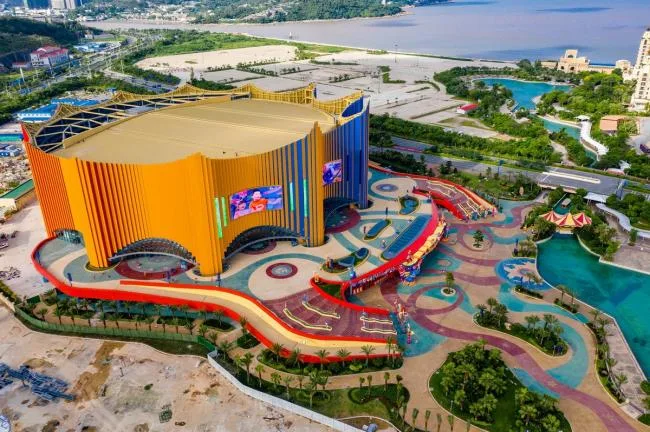 BIM Architecture | Zhuhai Chimelong Theater, echoing the circus architecture destroyed by the typhoon/Stufish Entertainment Architects