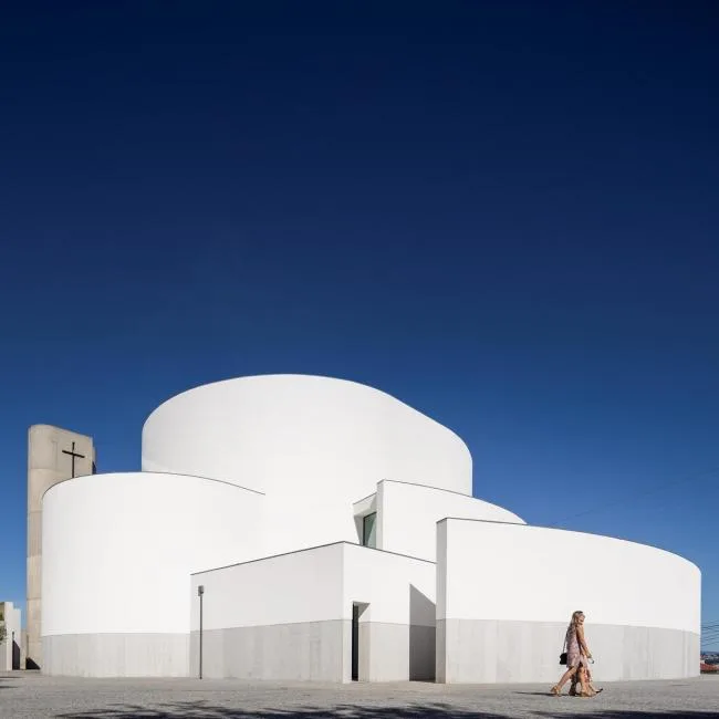 BIM Architecture | Sacred and Pure Energy Space: Legares Church/FCC Arquitectura