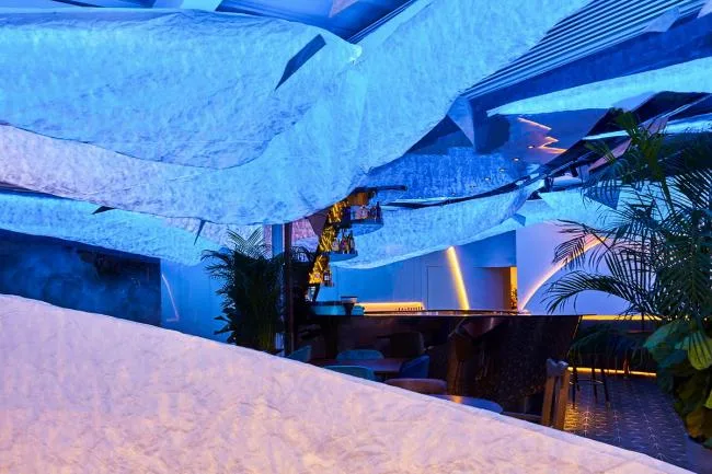 BIM Architecture | Cloud based Restaurant for Light and Shadow Activities/SODA Architects