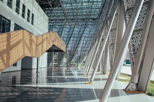 BIM Architecture | Dynamic Folding and Extension Like a Stage Curtain: Bozhou Sports Center/Yuan Ye Architecture Studio
