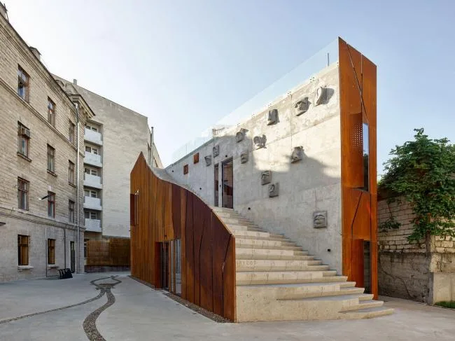 BIM architecture | Architectural monuments that preserve a sense of antiquity: ARTCOR Creative Workshop/Maxim Calujac