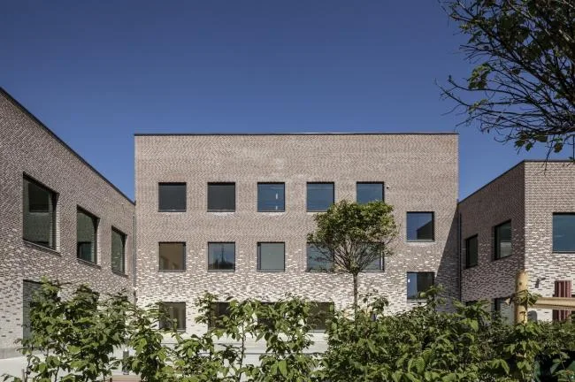 BIM Architecture | Preserving Occasional Memories - Tiunda Primary and Secondary School/C.F. M ø ller