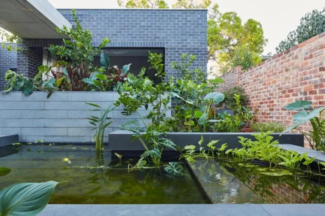 BIM Architecture | Poetic Living: RZB Room/Carrier and Postmus Architects