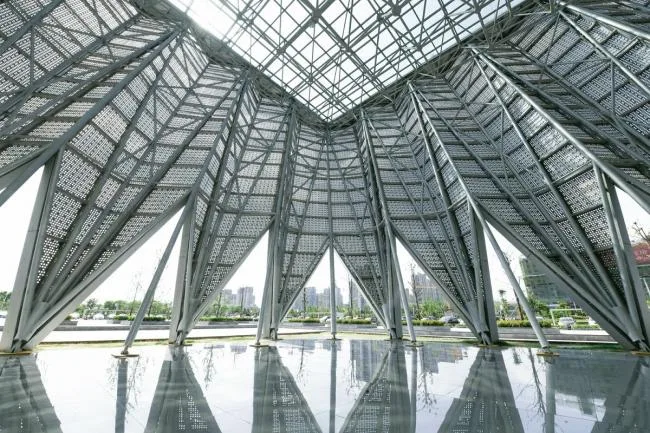 BIM Architecture | Dynamic Folding and Extension Like a Stage Curtain: Bozhou Sports Center/Yuan Ye Architecture Studio
