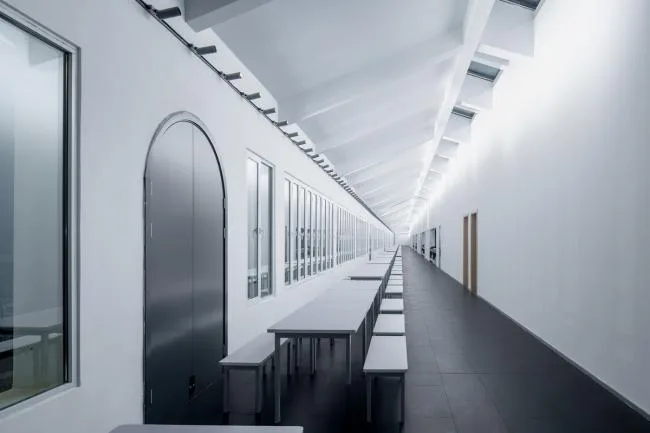 BIM Architecture | 100 meter cafeteria at the foot of Qinling Mountains/STUDIO QI
