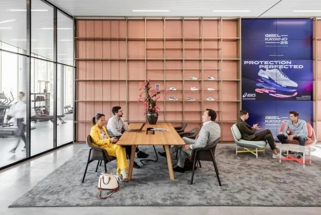 BIM Architecture | Smooth and Concise Joint Application of Suspended Eaves and Glass: ASICS Netherlands Headquarters Building/Powerhouse Company