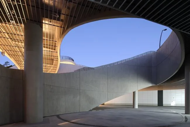 BIM Architecture | Flow Curve, Like Clothes Ribbon - Magu Middle Square/Woolidongin Architects