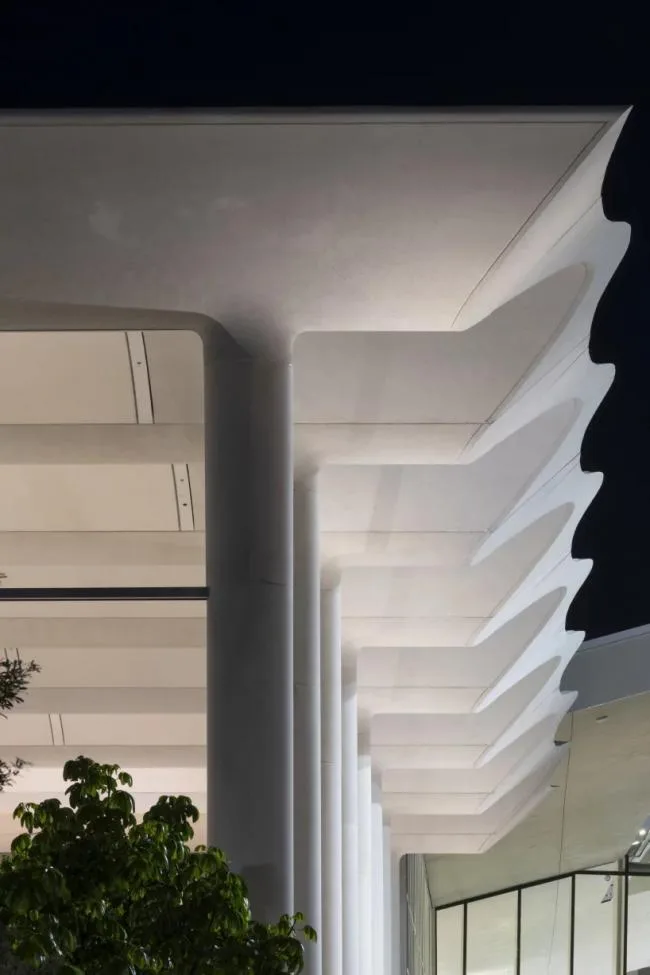 BIM Architecture | Apple Miami Store/Foster Partners
