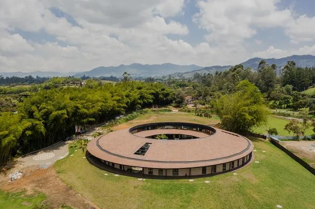 BIM Architecture | Montessori Kindergarten, Moonlight Box in Nature/Estudio Transversal