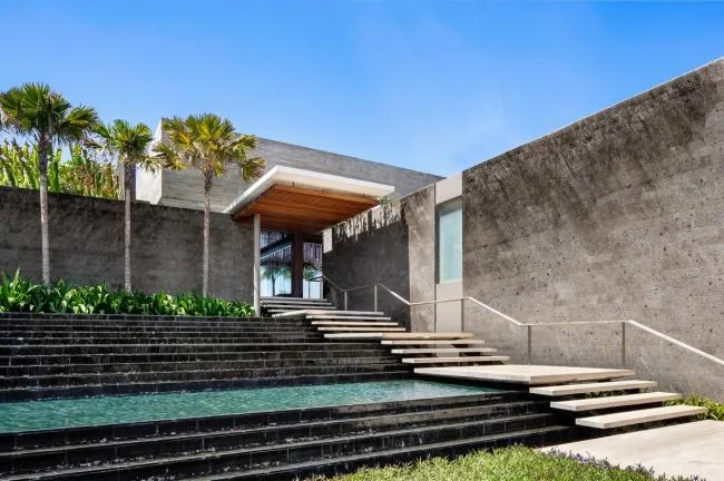 BIM Architecture | Vacation Home at the End of the World: Uluwatu Home/SAOTA