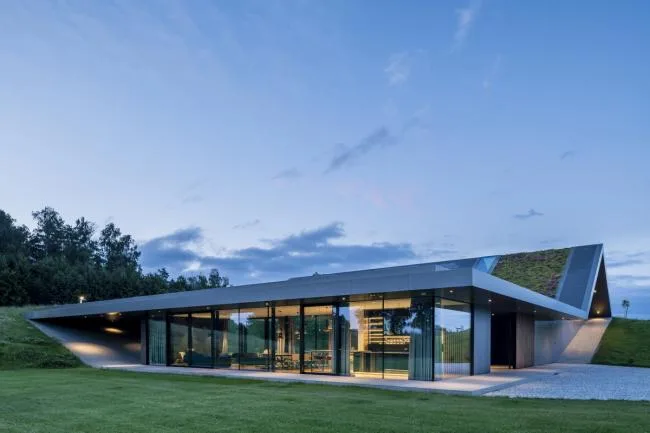BIM Architecture | A Cool Hat Lost in the Wilderness: Green Line Cabin/Mobius Architects