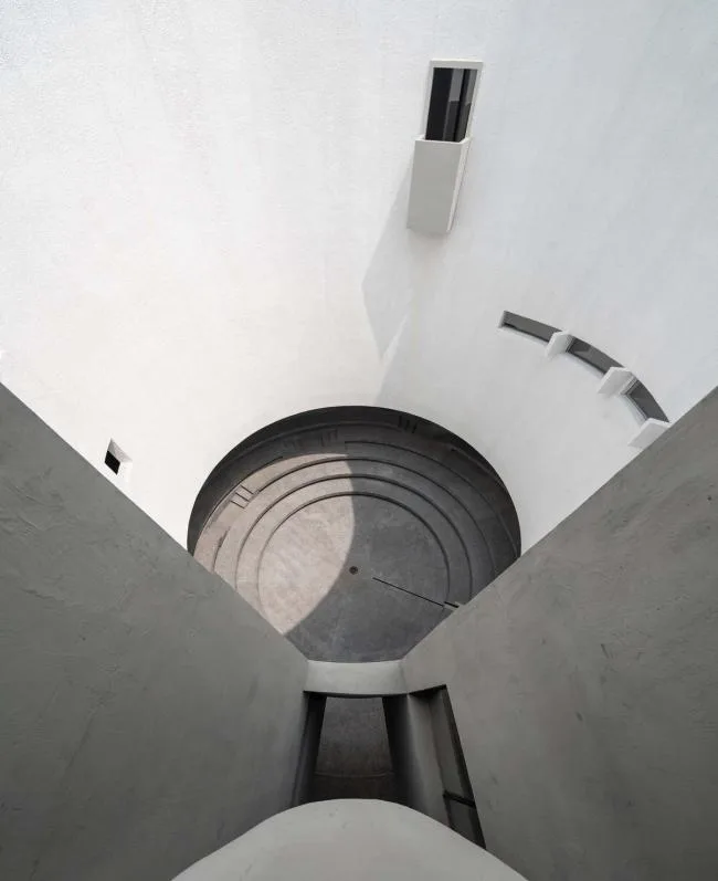BIM Architecture | Quiet and Heavy, Like an Ancient Legend of the Sea: Anaya Art Center/Ruen Design