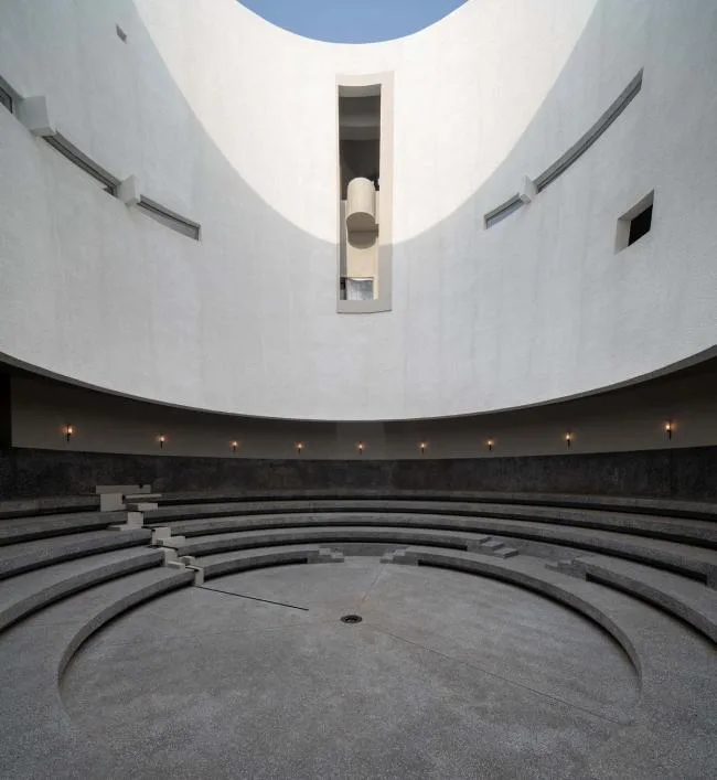 BIM Architecture | Quiet and Heavy, Like an Ancient Legend of the Sea: Anaya Art Center/Ruen Design