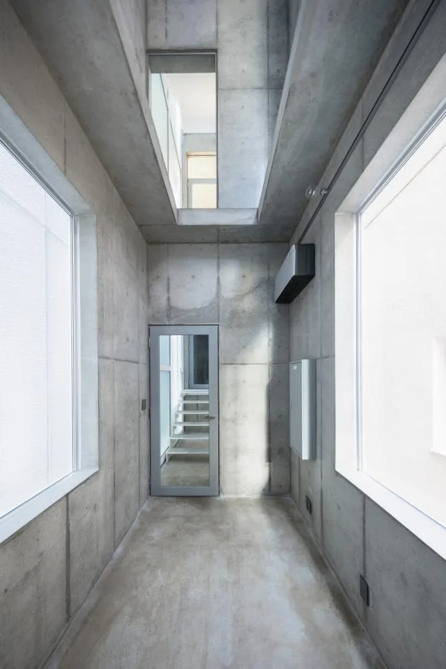 BIM Architecture | Viewing the Sky in the Cold Alley of the bustling city: Ginza Shared House/SO& CO.