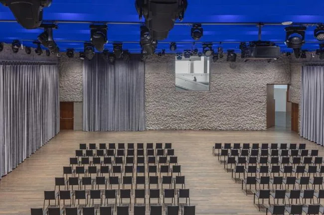 BIM Architecture | John F. Kennedy Performing Arts Center Expansion, Integrated with Landscape/Steven Hall Architects