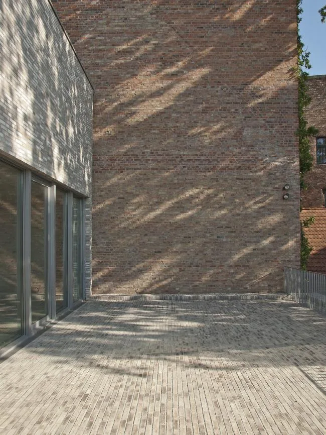 BIM Architecture | A Simple and Warm Dialogue between Old and New: Luthers Sterbeihaus Museum/VON M