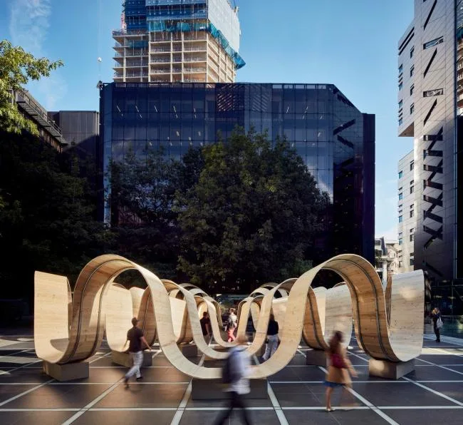 BIM Architecture | 2019 London Design Festival waveform timber assembly: 'Please sit down'/Paul Coxeter