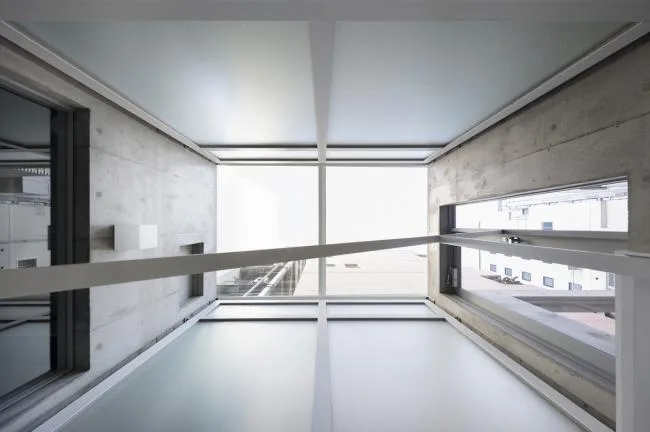 BIM Architecture | Viewing the Sky in the Cold Alley of the bustling city: Ginza Shared House/SO& CO.