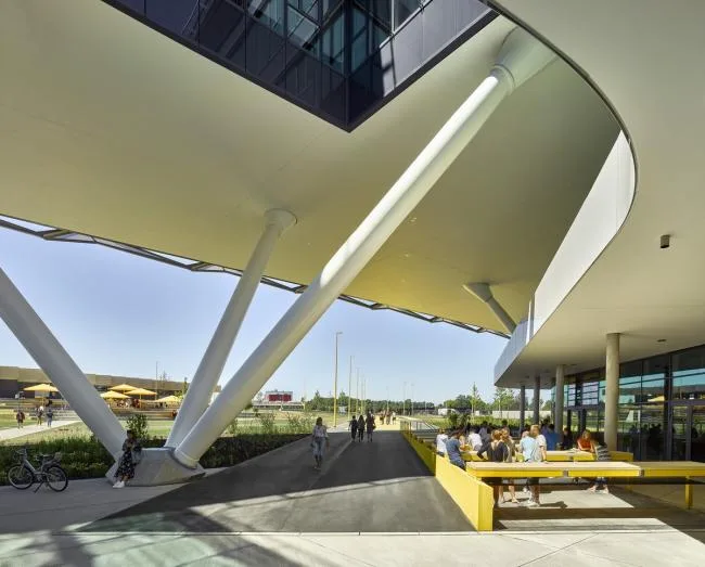 BIM Architecture | Vibrant and Radiant - Adidas Campus/Behnisch Architekten